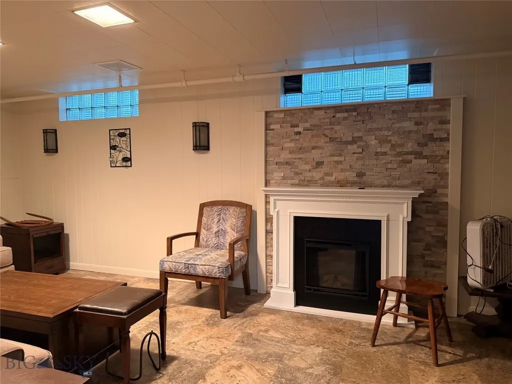 2126 Phillips Butte MT 59701