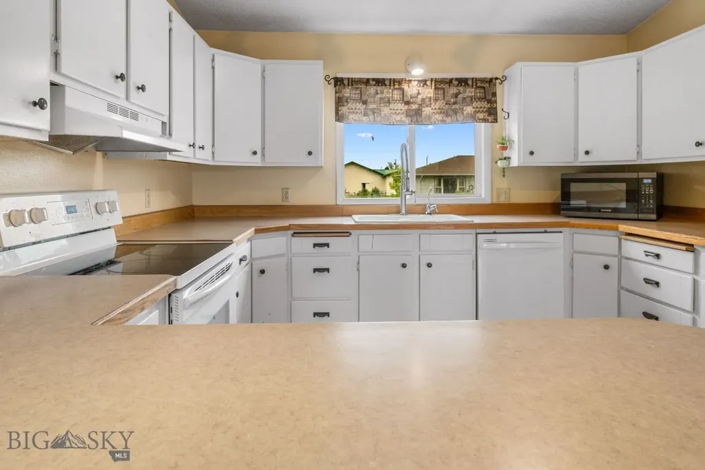 104 Cloudrest Street Dillon MT 59725