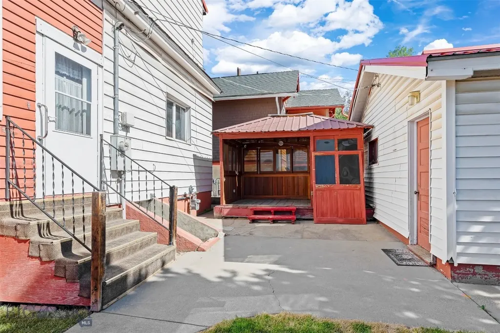 526 S Washington S Butte MT 59701