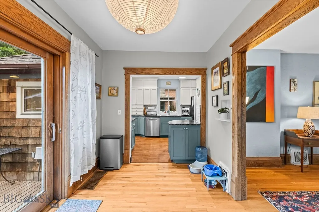 130 S 5th Street Livingston MT 59047