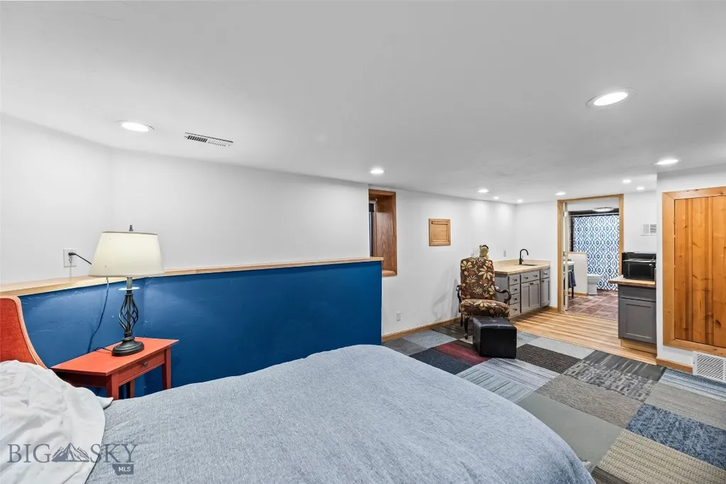 130 S 5th Street Livingston MT 59047