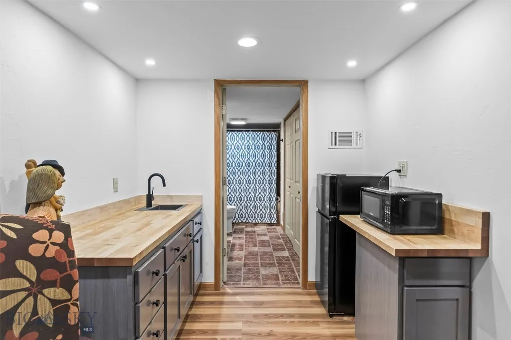 130 S 5th Street Livingston MT 59047