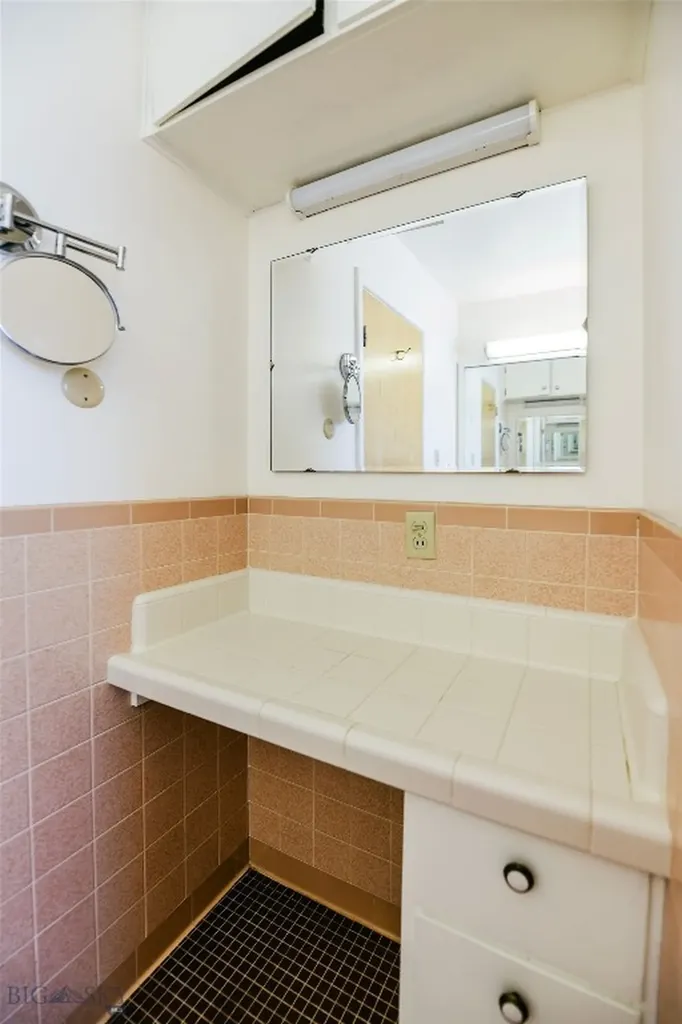 635 E Morse Street Dillon MT 59725