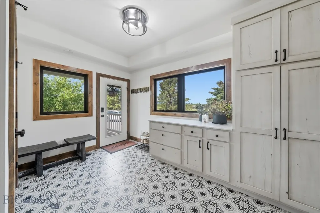 977 Trailcrest Drive Bozeman MT 59718