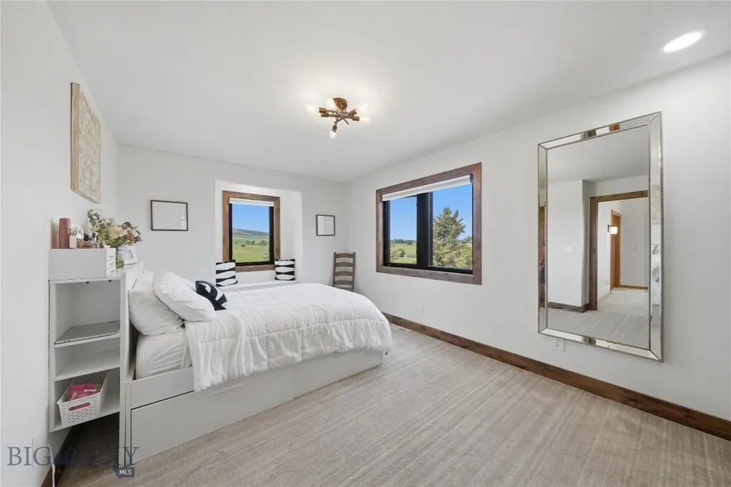 977 Trailcrest Drive Bozeman MT 59718