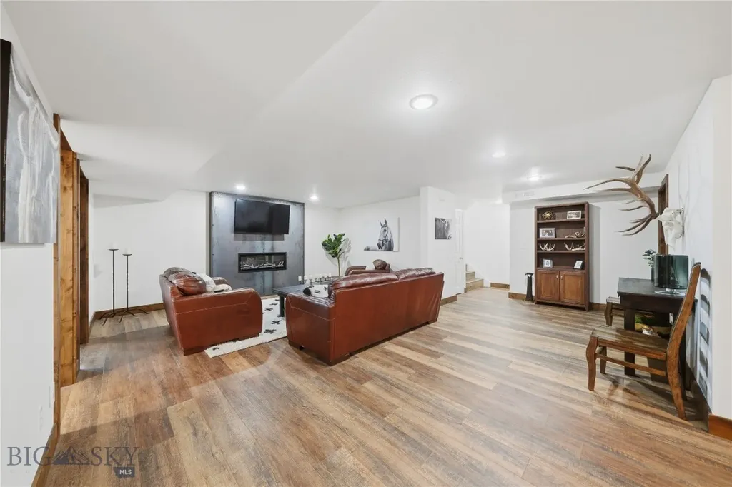 977 Trailcrest Drive Bozeman MT 59718