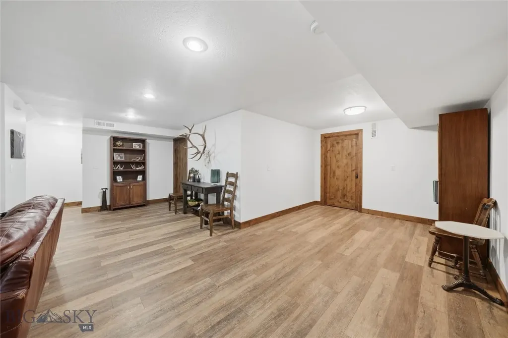 977 Trailcrest Drive Bozeman MT 59718