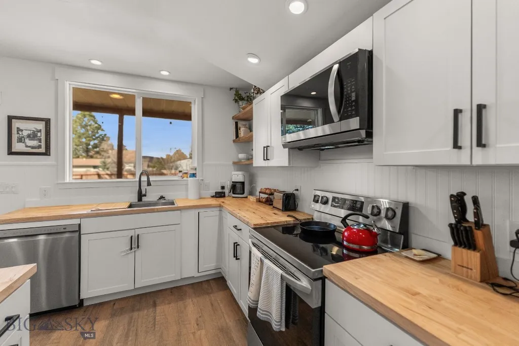 209 Bozeman Street Gallatin Gateway MT 59730