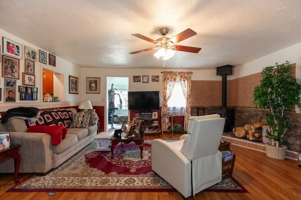 353 Shining Mountains Loop Road Ennis MT 59729