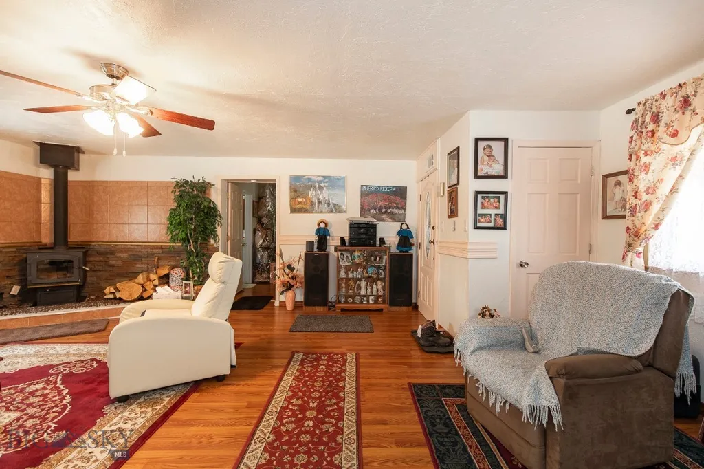 353 Shining Mountains Loop Road Ennis MT 59729