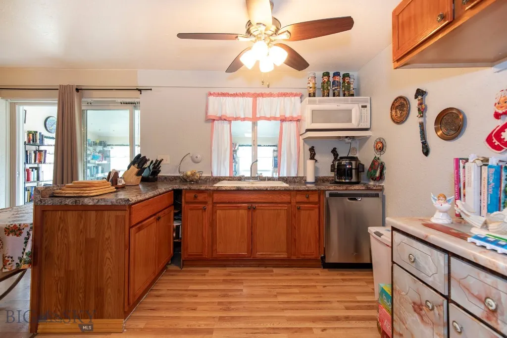 353 Shining Mountains Loop Road Ennis MT 59729