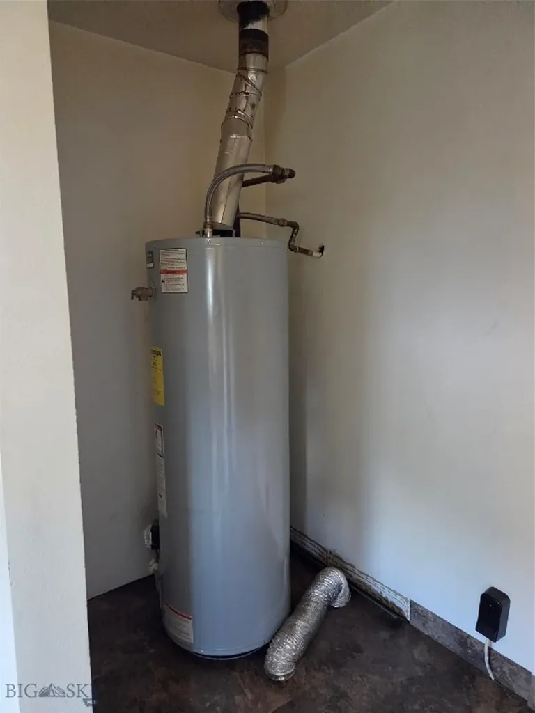 1440 Water Line Butte MT 59701