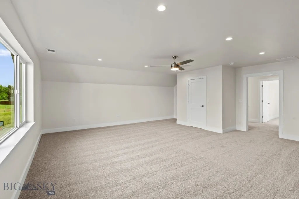 809 Spaniel Lane Belgrade MT 59714