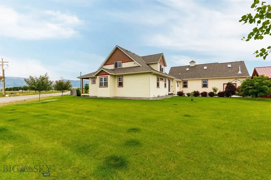 1707 Roundup Boulevard Belgrade MT 59714