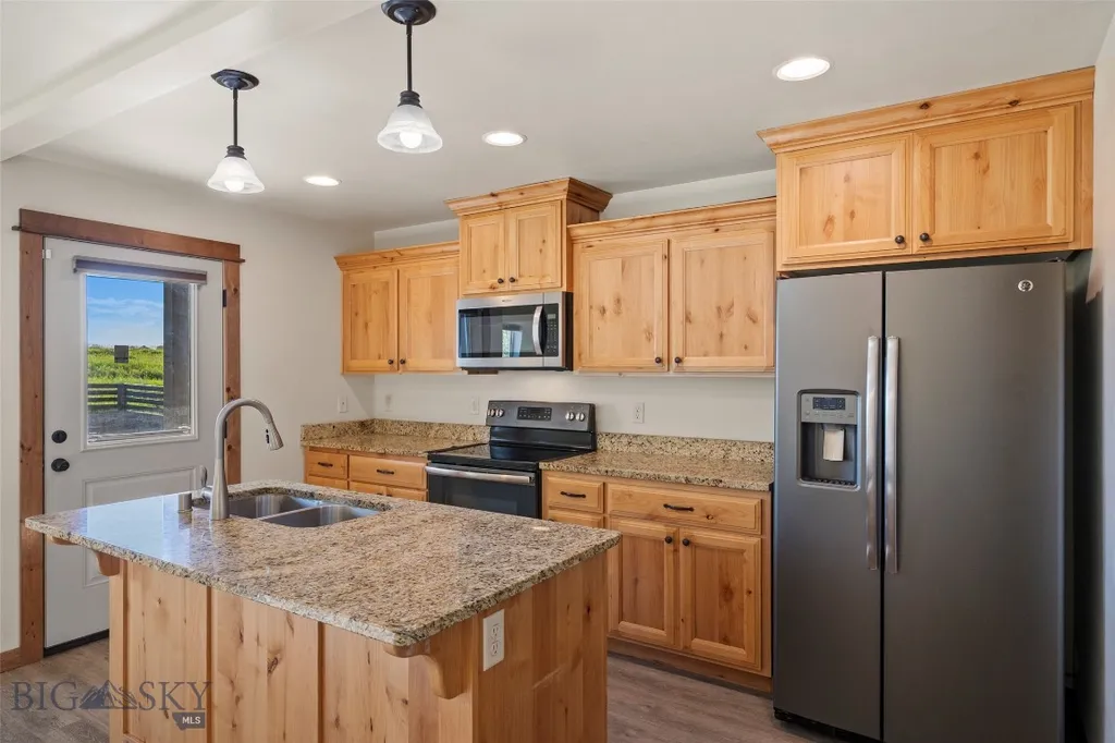 3355 Fen Way Bozeman MT 59718