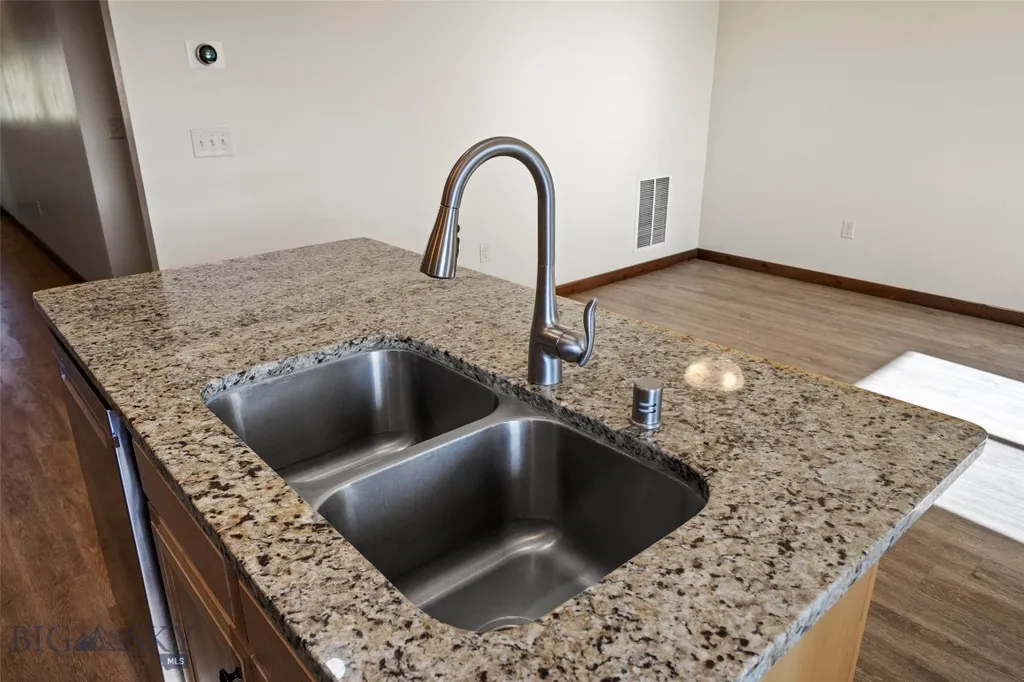 3355 Fen Way Bozeman MT 59718