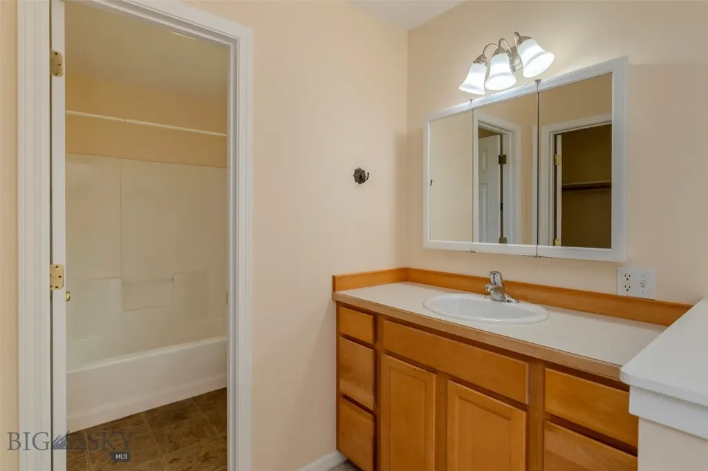 706 Pleiades Place Livingston MT 59047