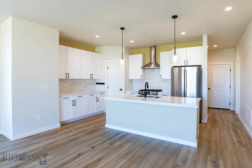 901 Scenic Trail Livingston MT 59047