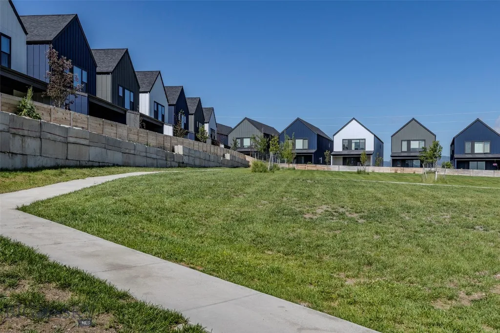 901 Scenic Trail Livingston MT 59047
