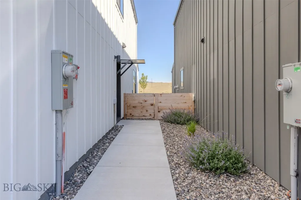 901 Scenic Trail Livingston MT 59047