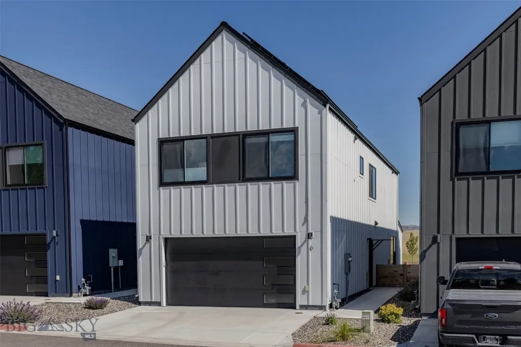 901 Scenic Trail Livingston MT 59047