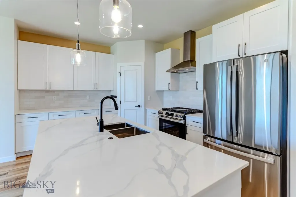 901 Scenic Trail Livingston MT 59047