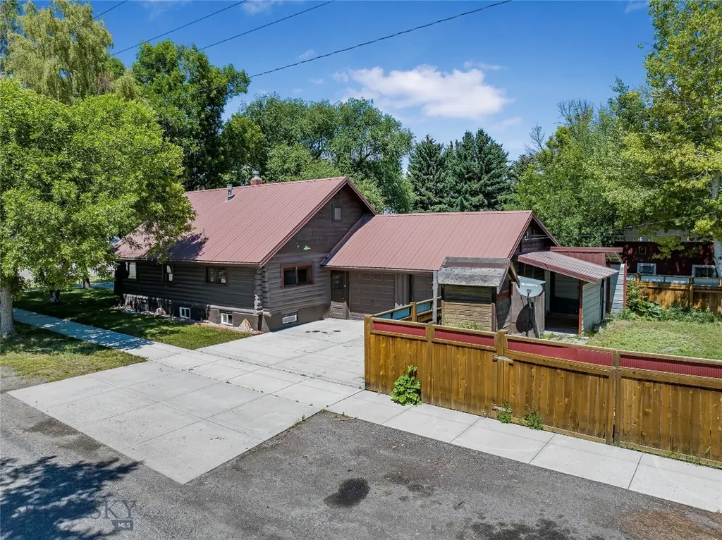 423 S Main Street Three Forks MT 59752