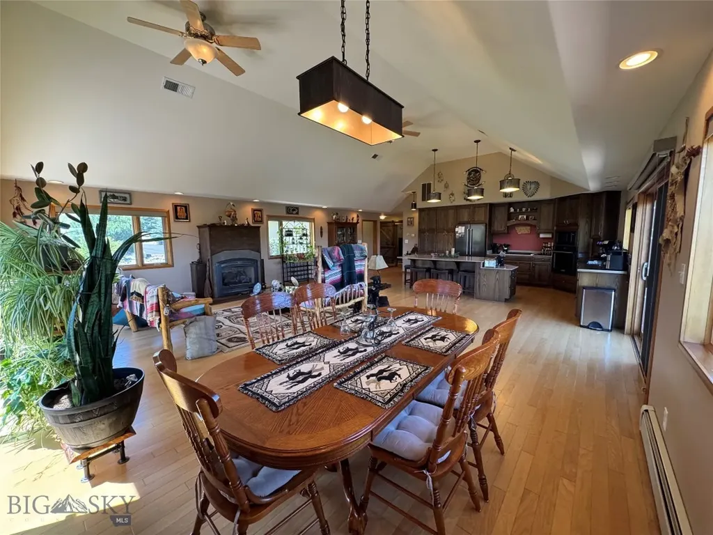 39 Valley View Drive Reed Point MT 59069
