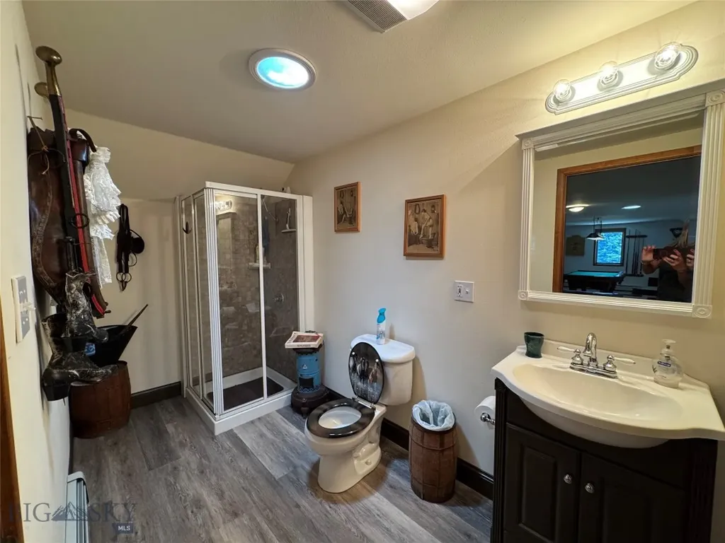 39 Valley View Drive Reed Point MT 59069