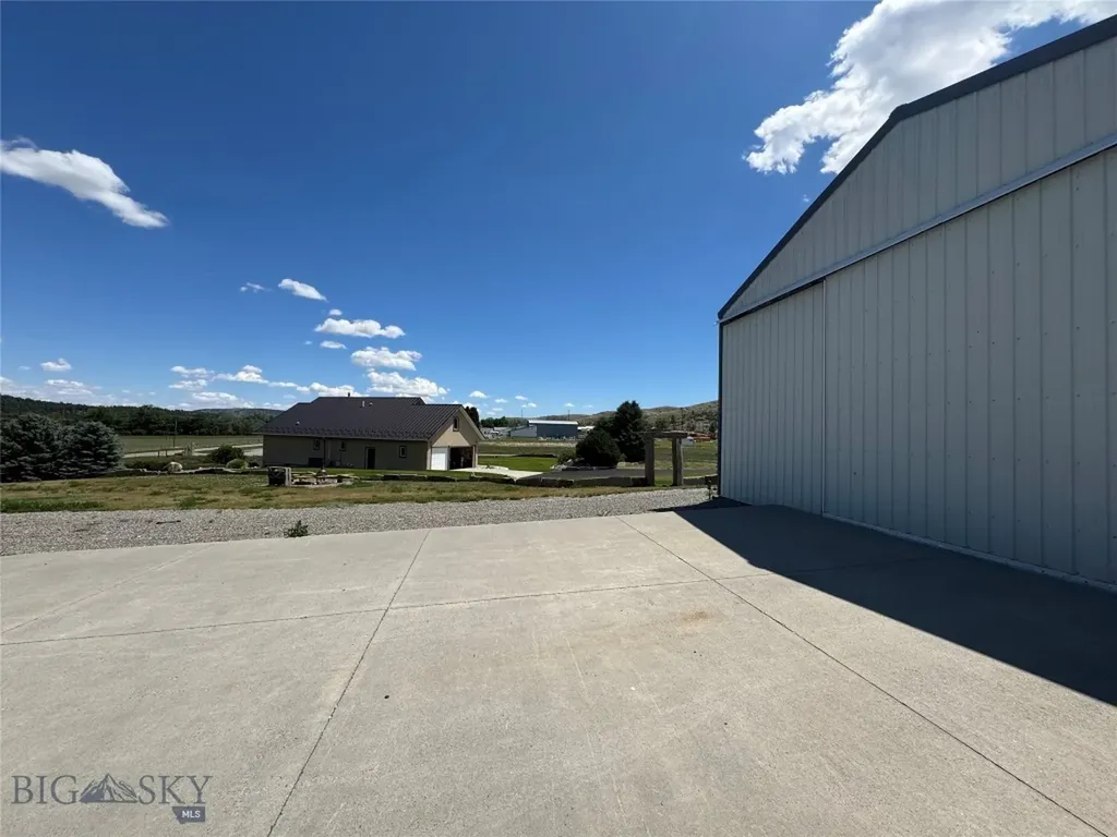 39 Valley View Drive Reed Point MT 59069