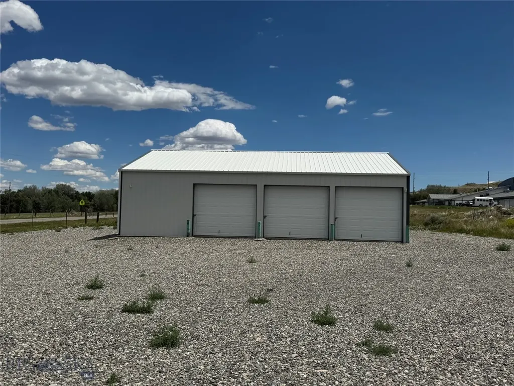 39 Valley View Drive Reed Point MT 59069