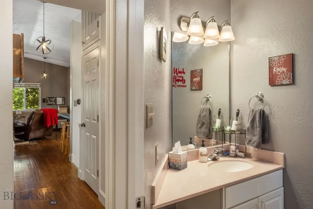 209 N 5th Avenue E Three Forks MT 59752