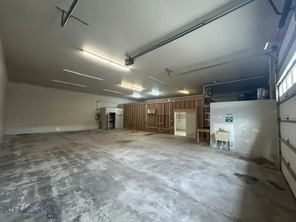 3928 Wynne Butte MT 59701