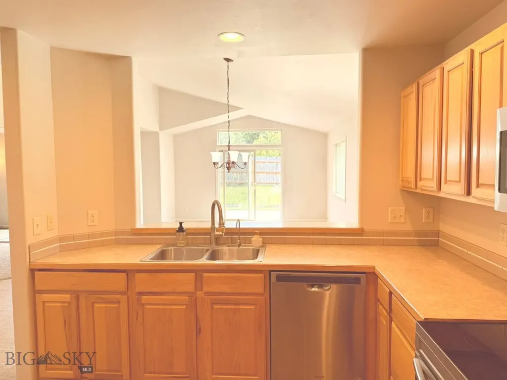4038 Carbon Street Bozeman MT 59718