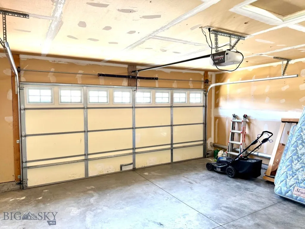 4038 Carbon Street Bozeman MT 59718