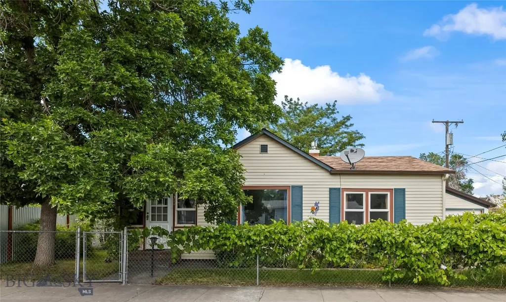 311 E Clark Street Livingston MT 59047