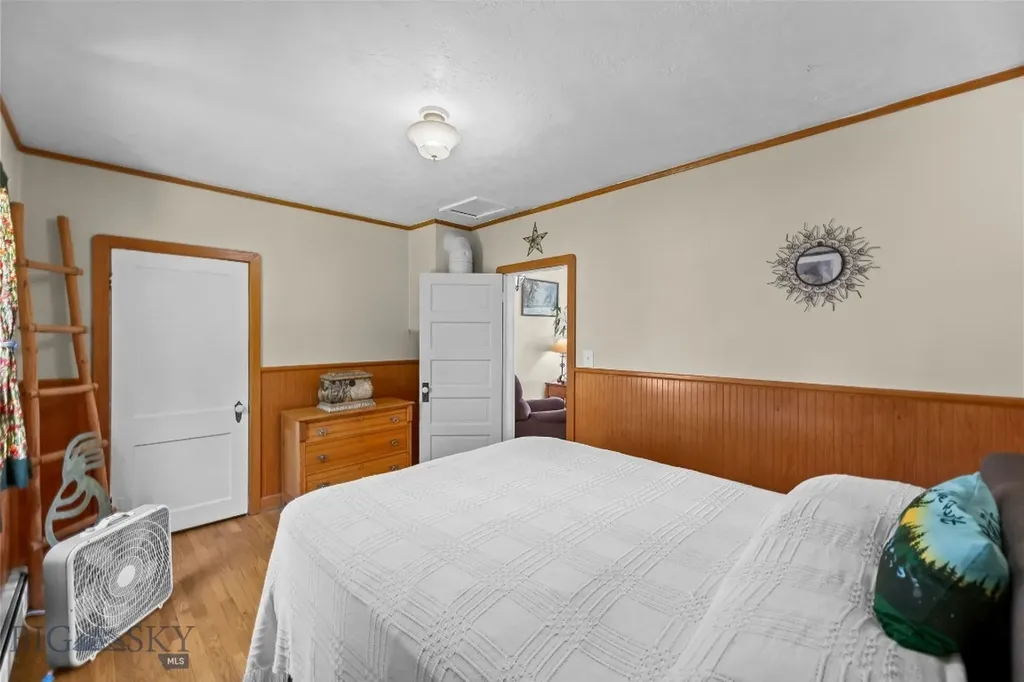 311 E Clark Street Livingston MT 59047
