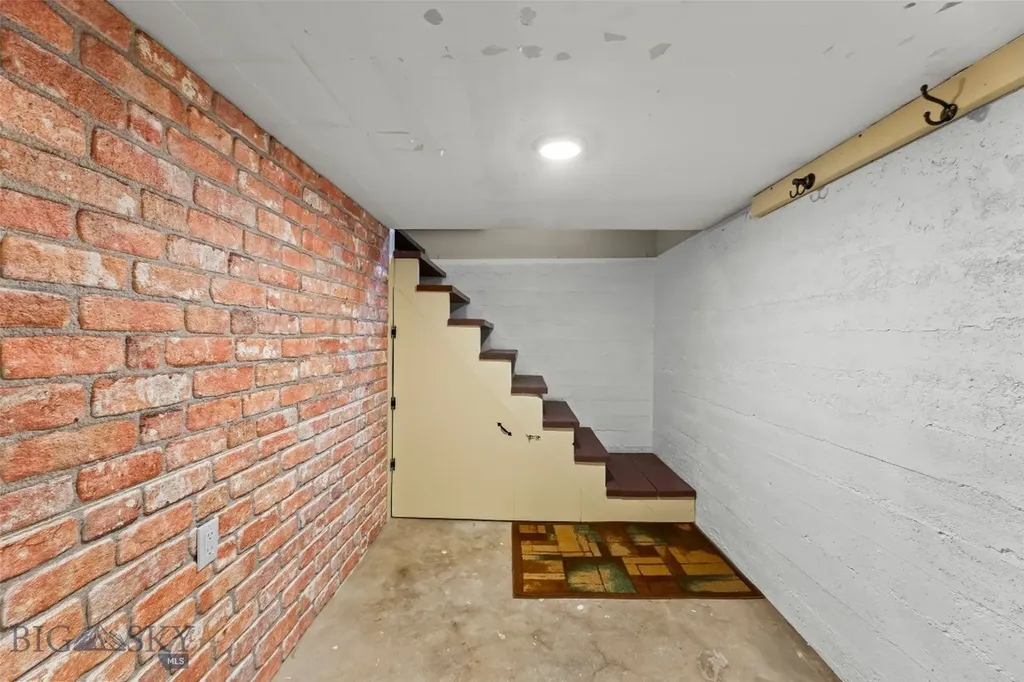 311 E Clark Street Livingston MT 59047