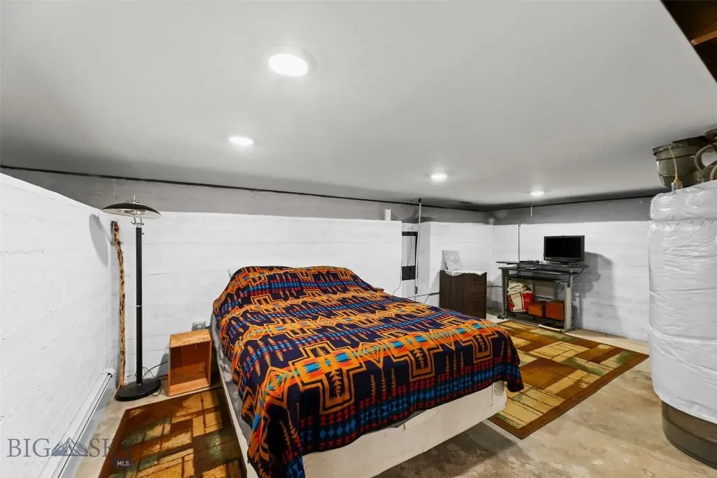 311 E Clark Street Livingston MT 59047