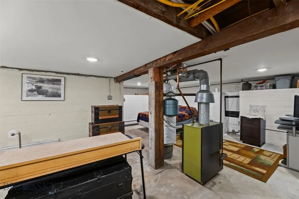 311 E Clark Street Livingston MT 59047