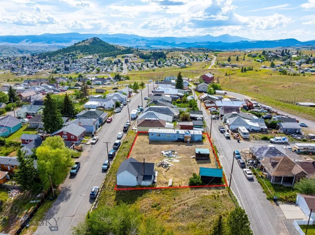 15, 19, And 21 W Center Street Butte MT 59701