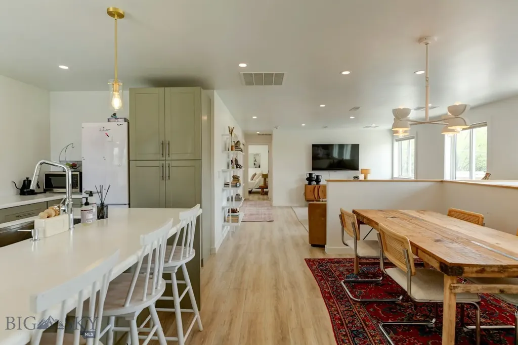 329 S B Street Livingston MT 59047