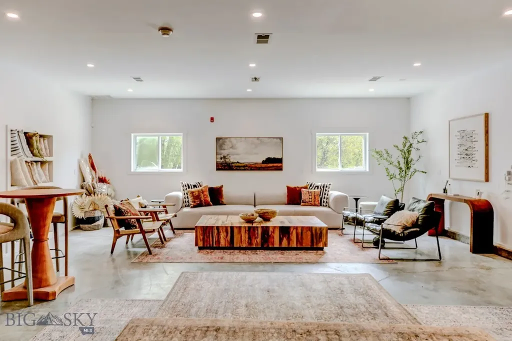 329 S B Street Livingston MT 59047