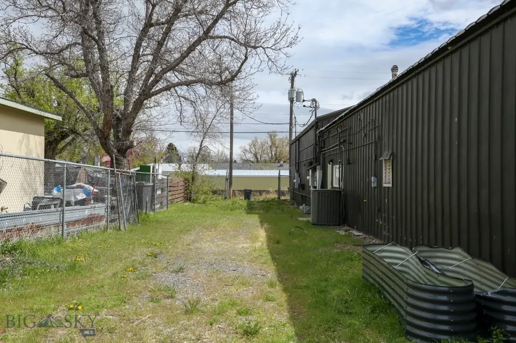 329 S B Street Livingston MT 59047