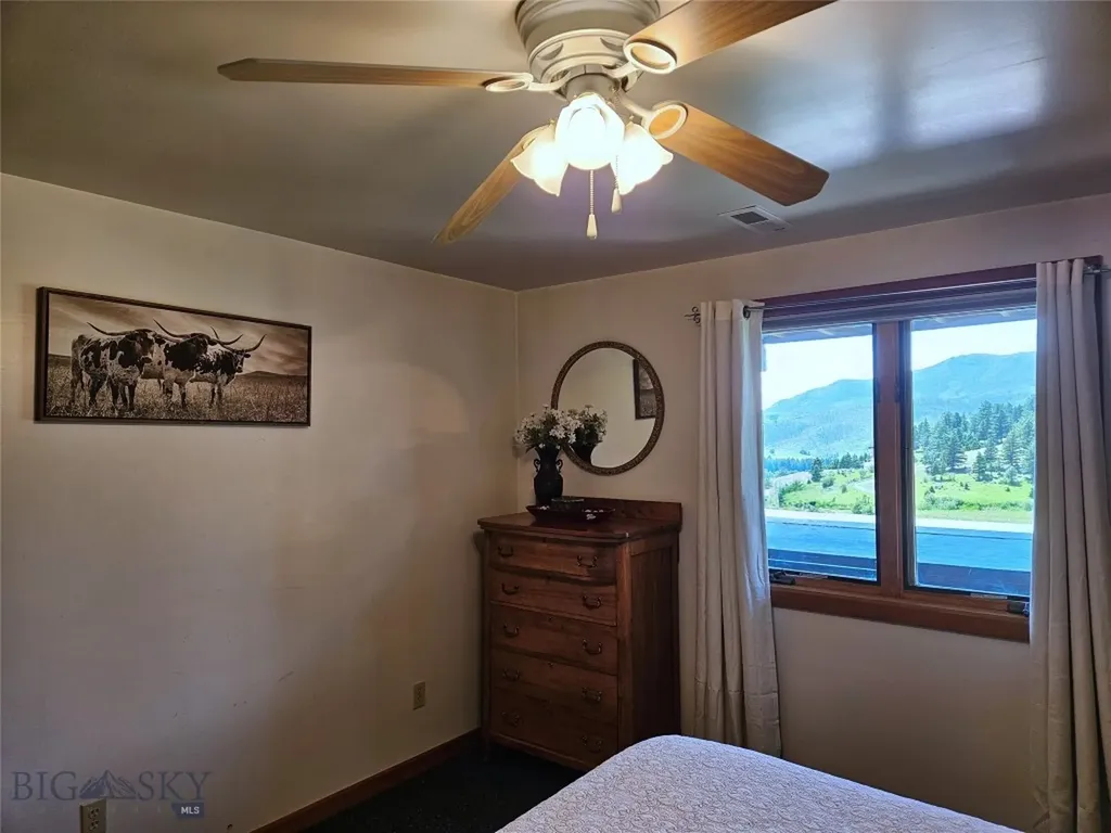 6008 Skyline Lane Bozeman MT 59715