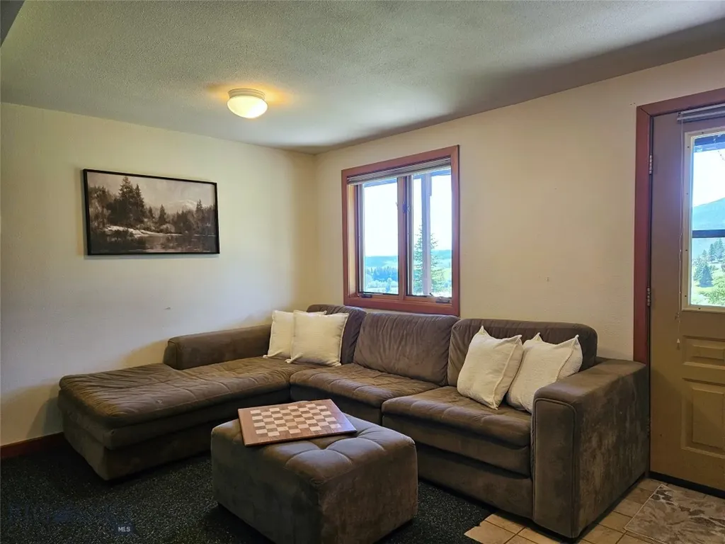 6008 Skyline Lane Bozeman MT 59715