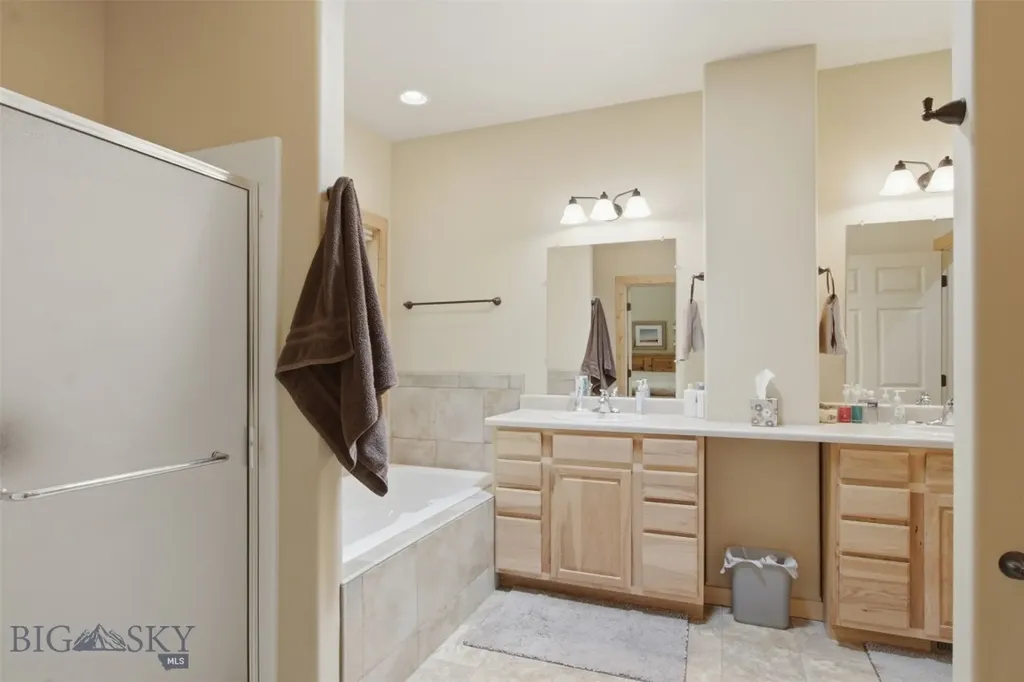 64758 Gallatin Road Gallatin Gateway MT 59730