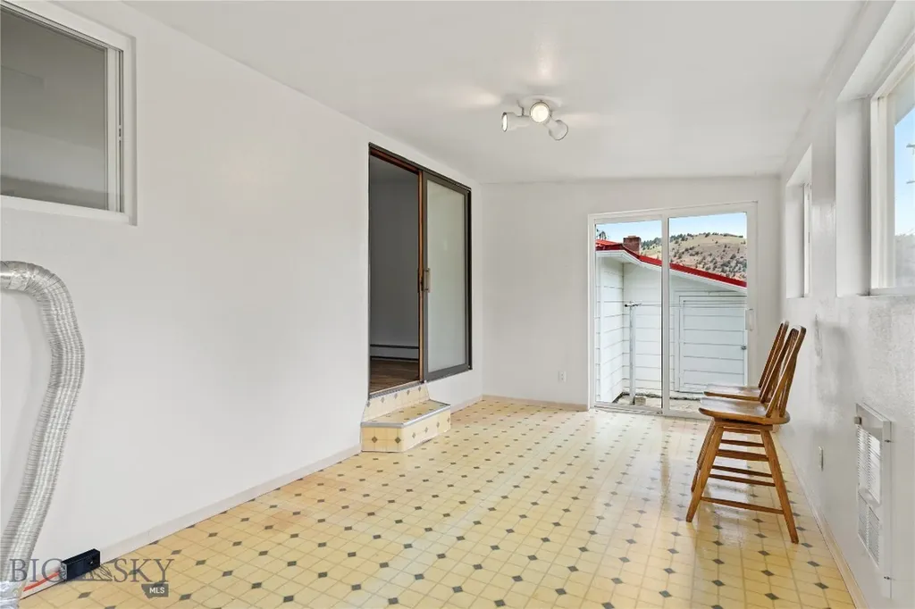 423 Linden Street Anaconda MT 59711
