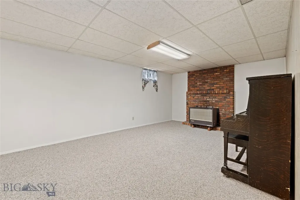 423 Linden Street Anaconda MT 59711