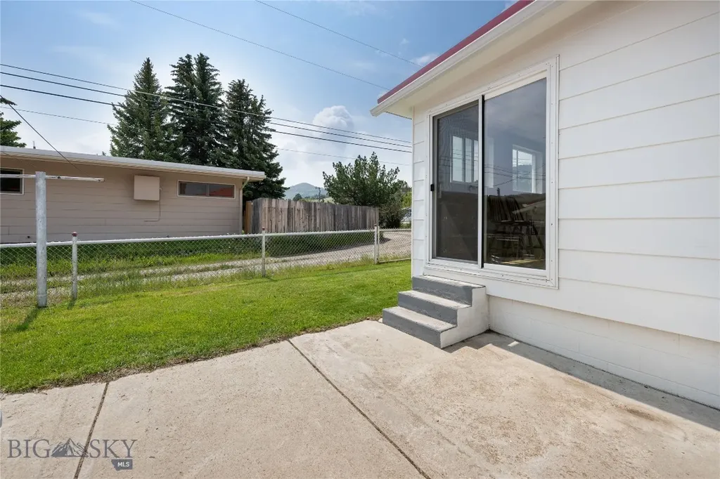 423 Linden Street Anaconda MT 59711